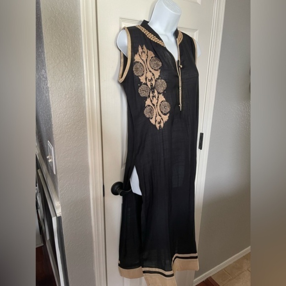 Beautiful Shree Black & Gold Sleeveless Beach Dress Cover-Up  NWT